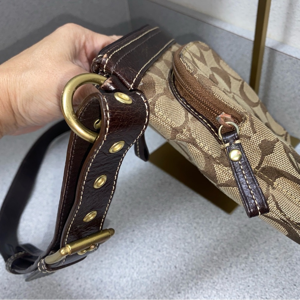 Coach Vintage Signature 2-Way Belt Khaki Bag GUC - Picture 10 of 16